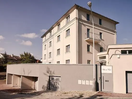 Gasthuis Na Vinici 3*