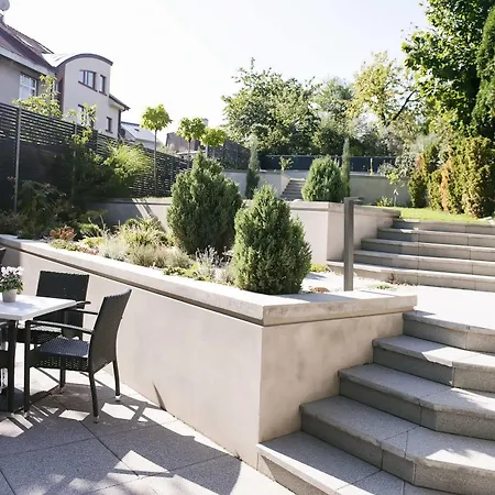 Na Vinici Guest house Prague