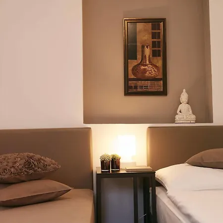 Na Vinici Guest house 2*