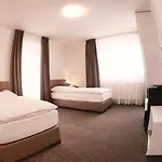 Na Vinici Penzion 3*